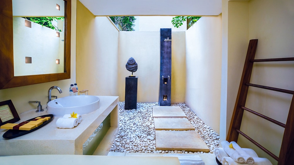 Qunci Villas Resort 39/65