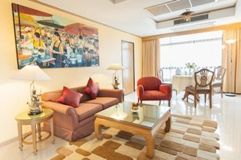 Pinnacle Lumpinee Park Hotel 32/47