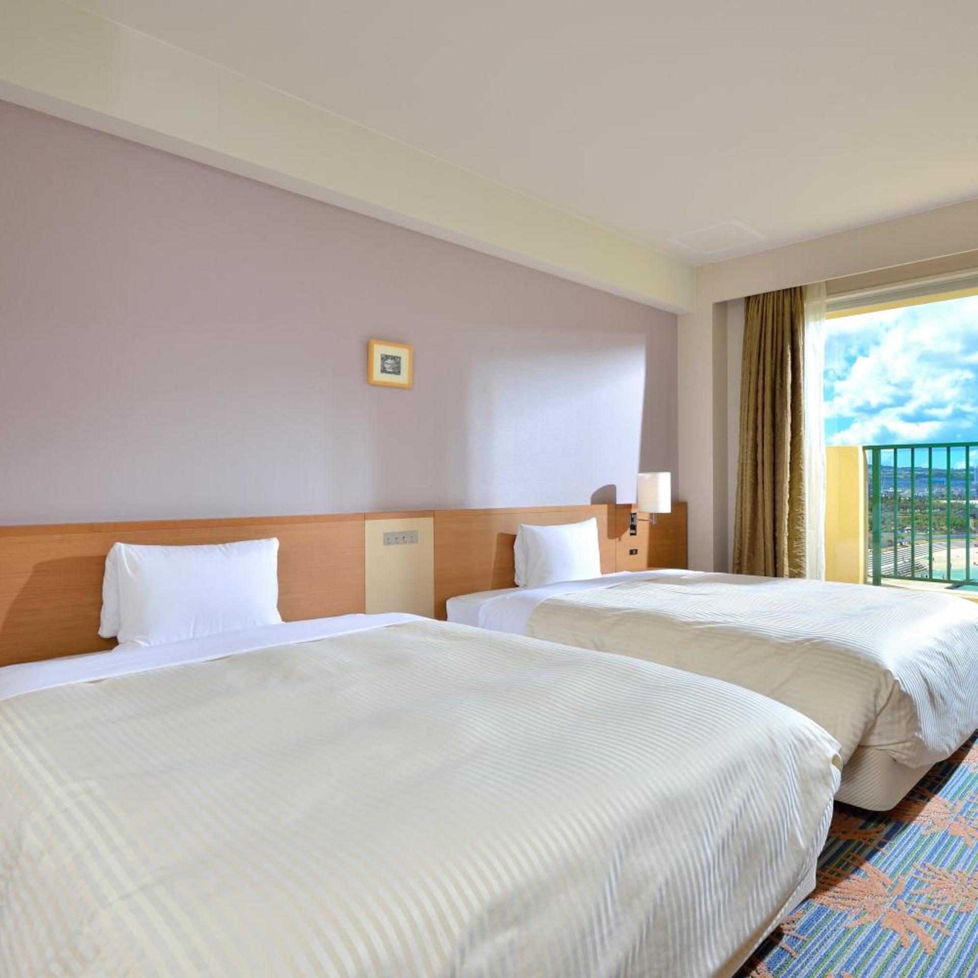 Superior, Twin Beds, Sea View