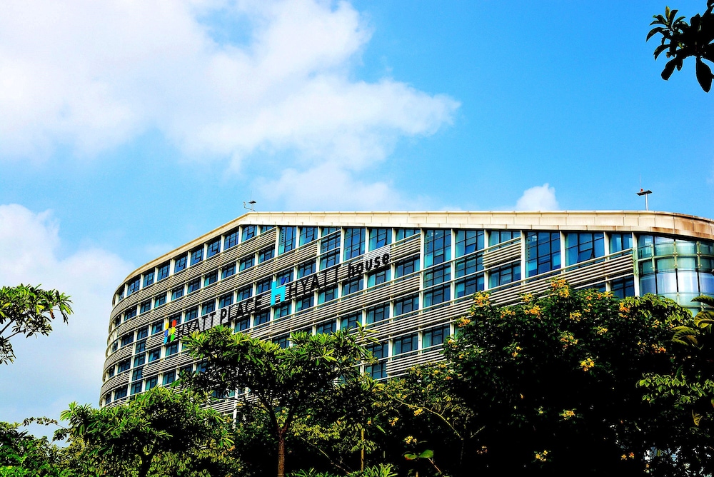 Hyatt Place Shenzhen Airport 3/70
