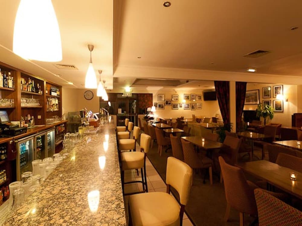 Glenside Hotel 13/18