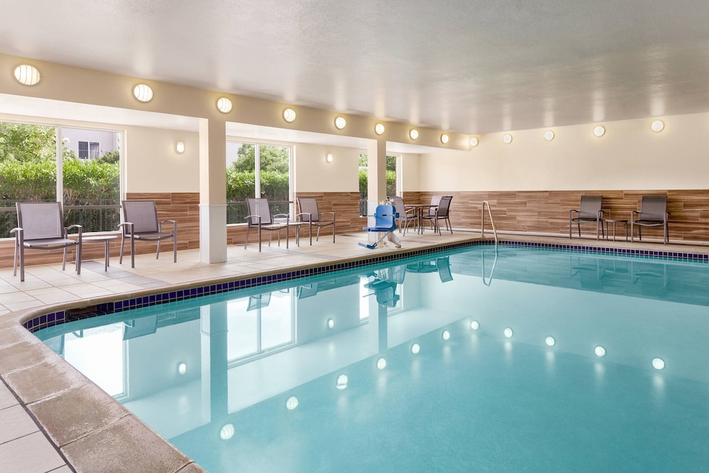 Fairfield Inn By Marriott Vacaville 4/30