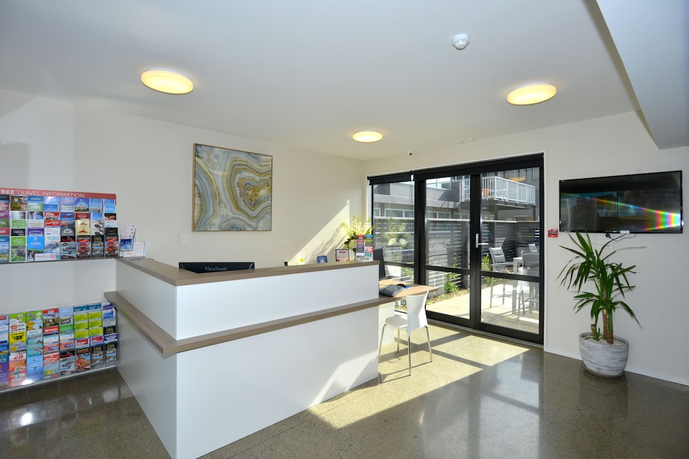 Southwark Hotel Apartments 5/50