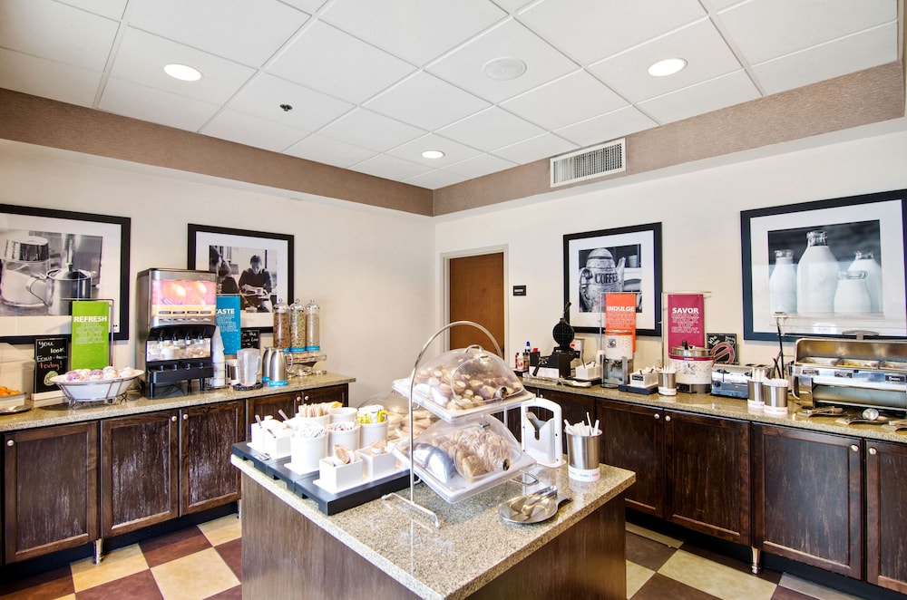 Hampton Inn Mount Dora 25/33