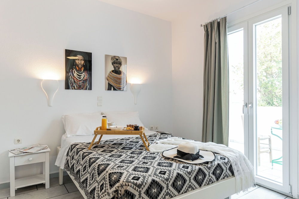 Birbas Hotel 58/128