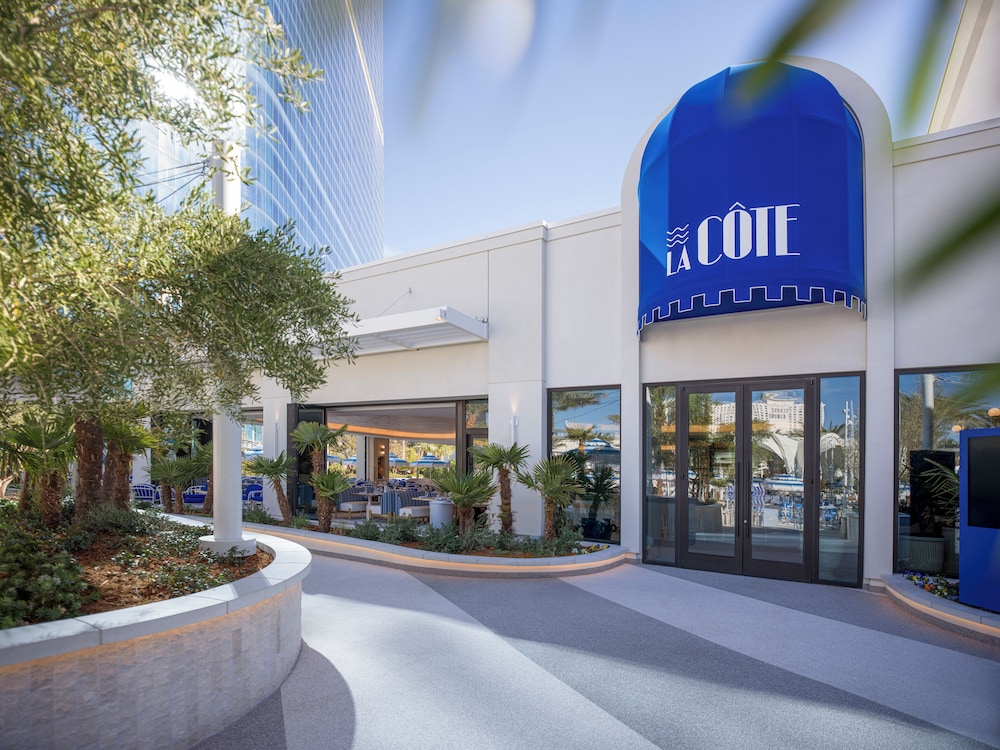 Fontainebleau Las Vegas, MICHELIN Key Award Hotel 6/51