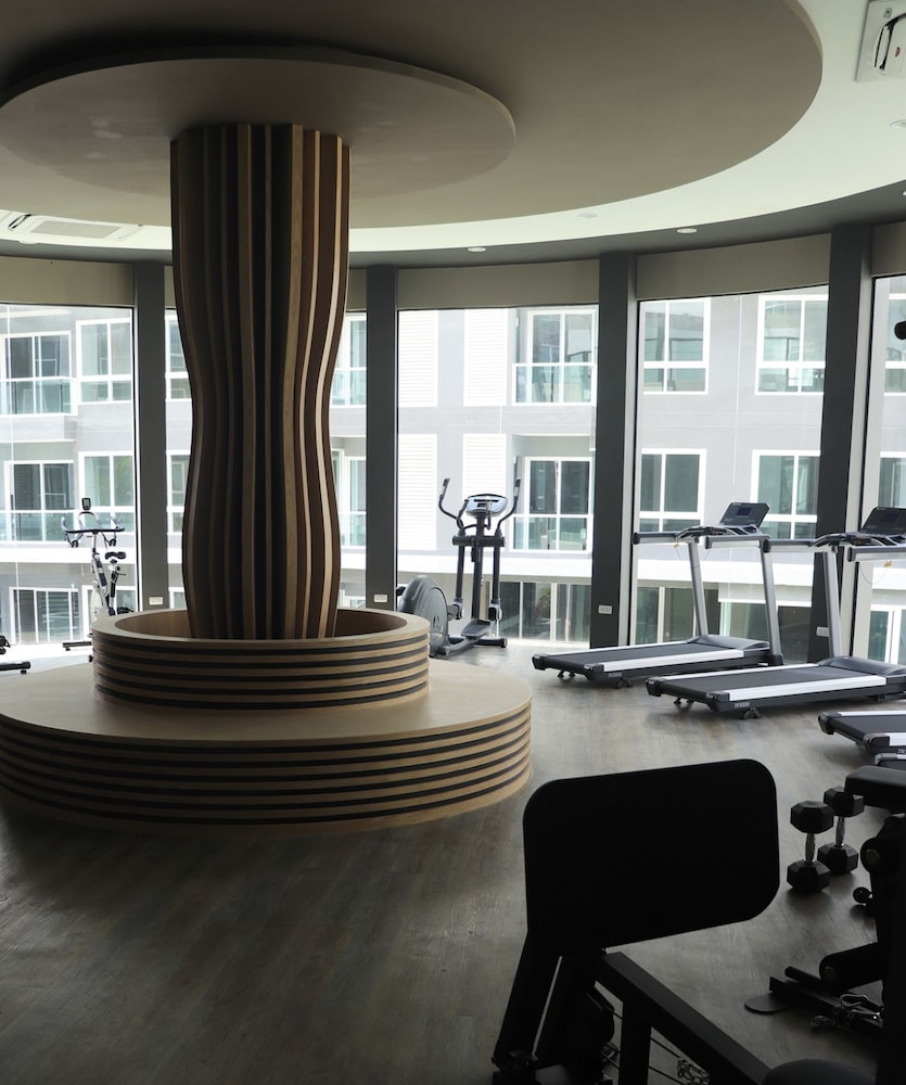 Wisdom Hotel and Residence 34/50