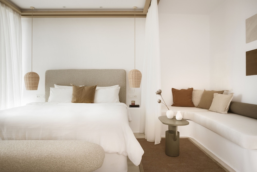 Pool, Superior, Suite, Sea View، Mykonos Flow - Super Paradise 3/10