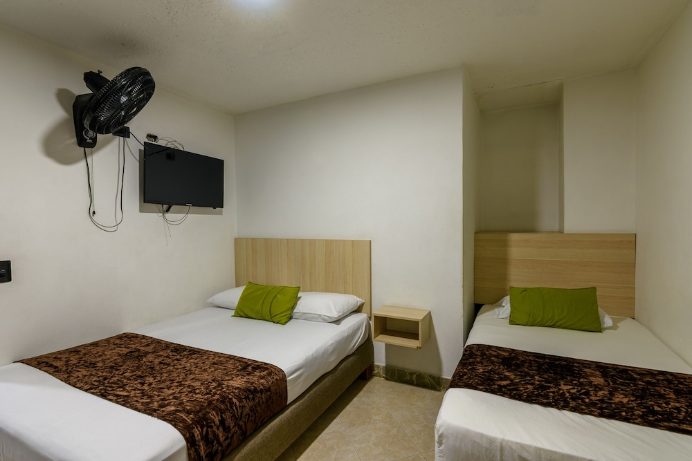 Hotel Med Colombia 10/35
