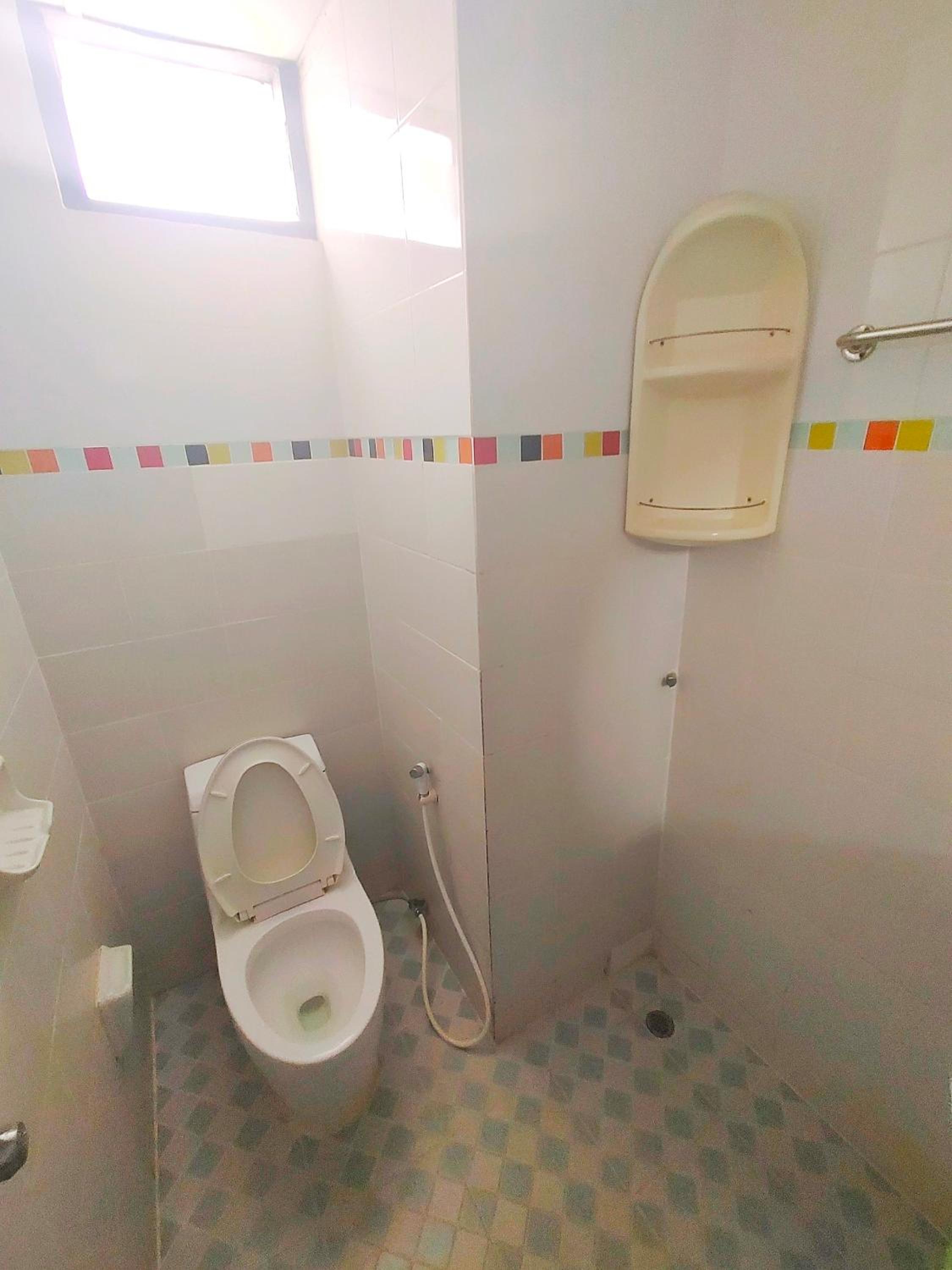 Top Thai Hotel 48/49