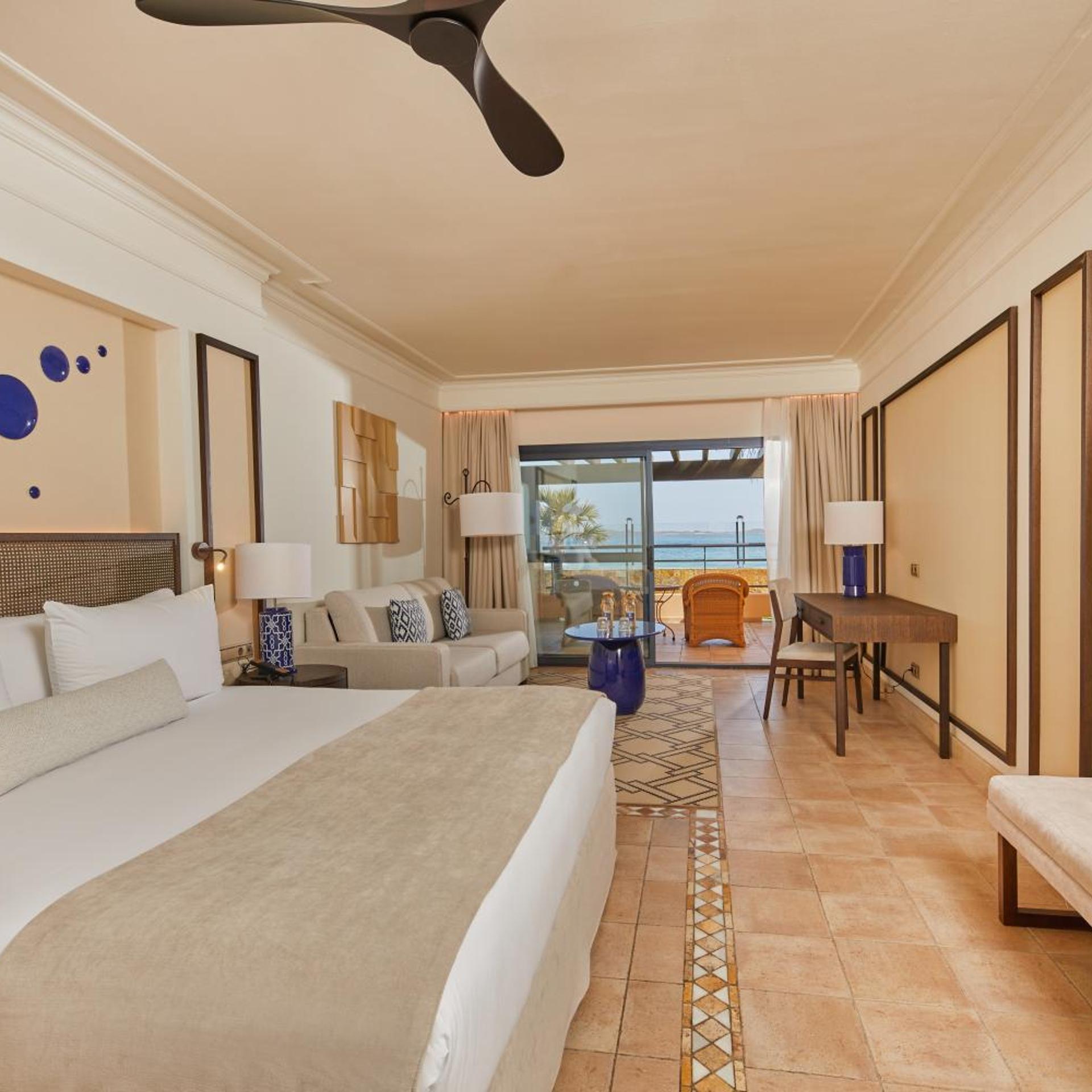 Grand, Junior Suite, Deluxe, Ocean Front