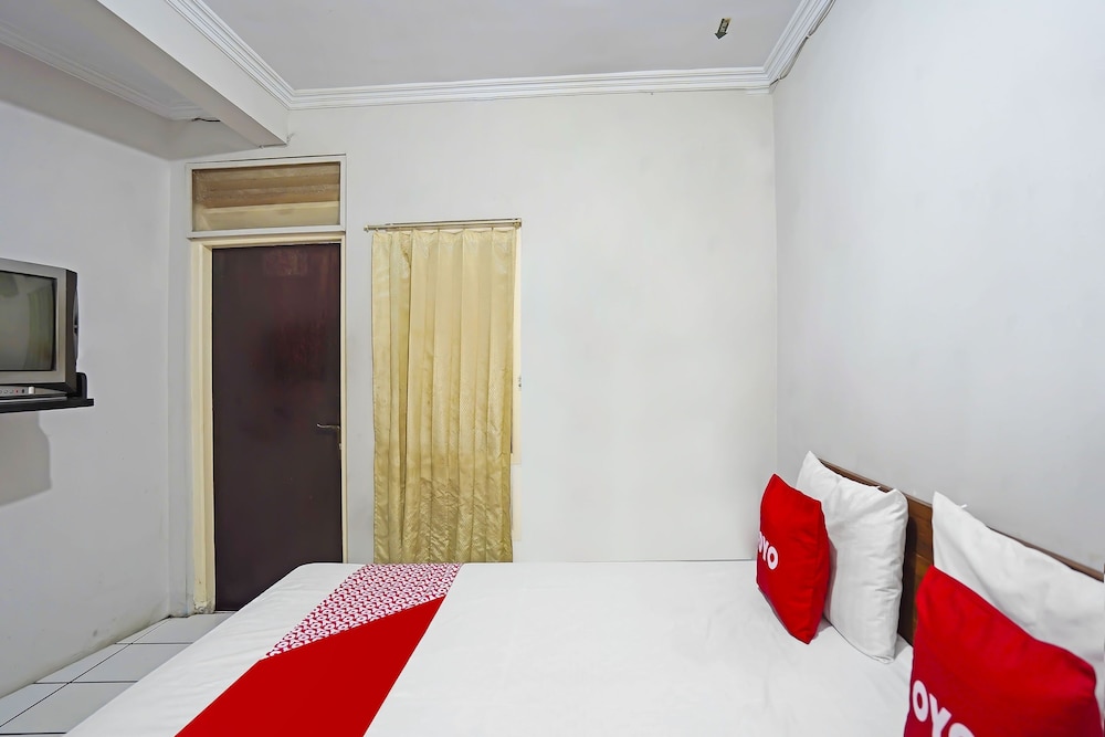 OYO 91710 Hotel Anugerah 8/18