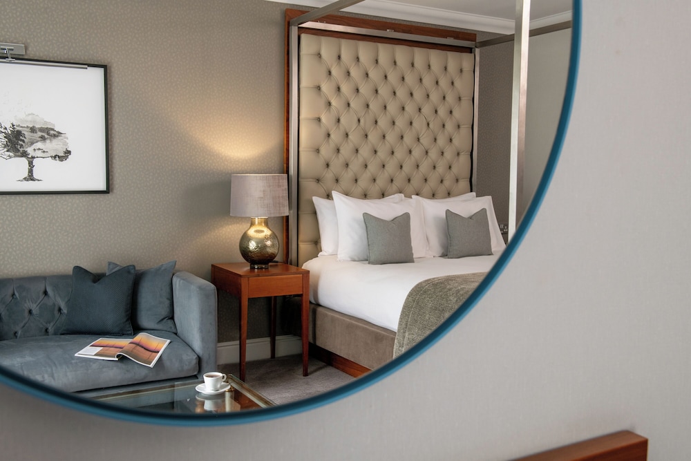Thorpe Park Hotel And Spa 34/69