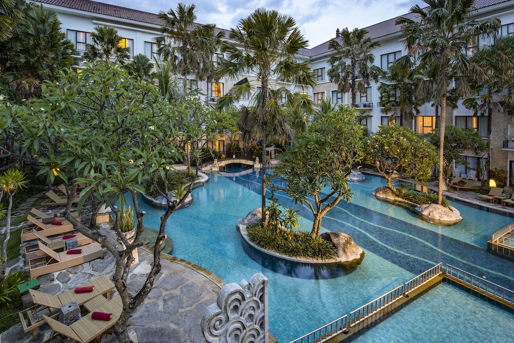 Truntum Kuta (Formerly Grand Inna Kuta) 42/50