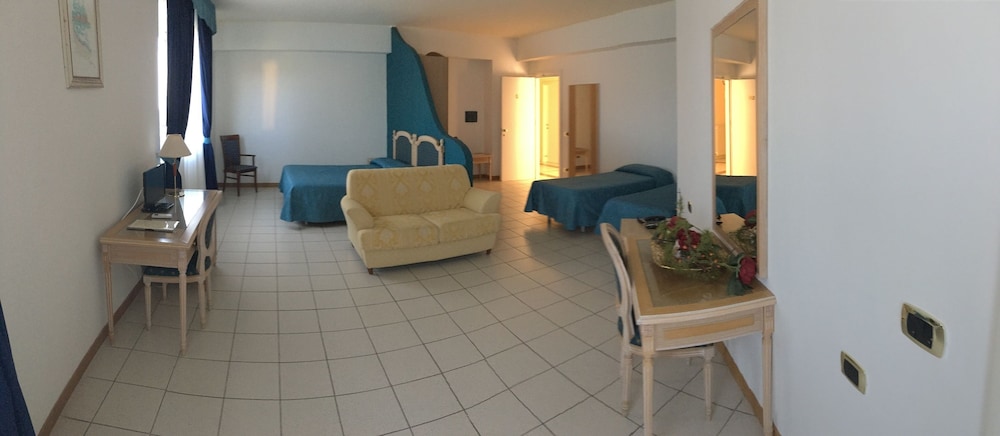 Il Partenone Resort Hotel 9/29