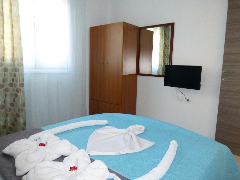 Pavloudis Apartments 18/50