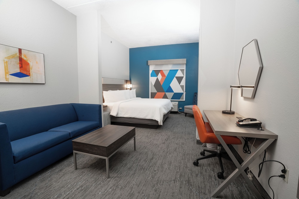 Holiday Inn Express Hotel And Suites Orange City 40/63
