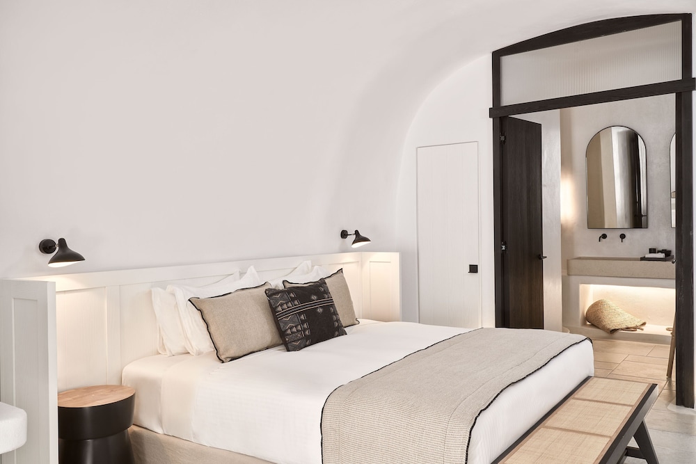 Charisma Suites 14/62