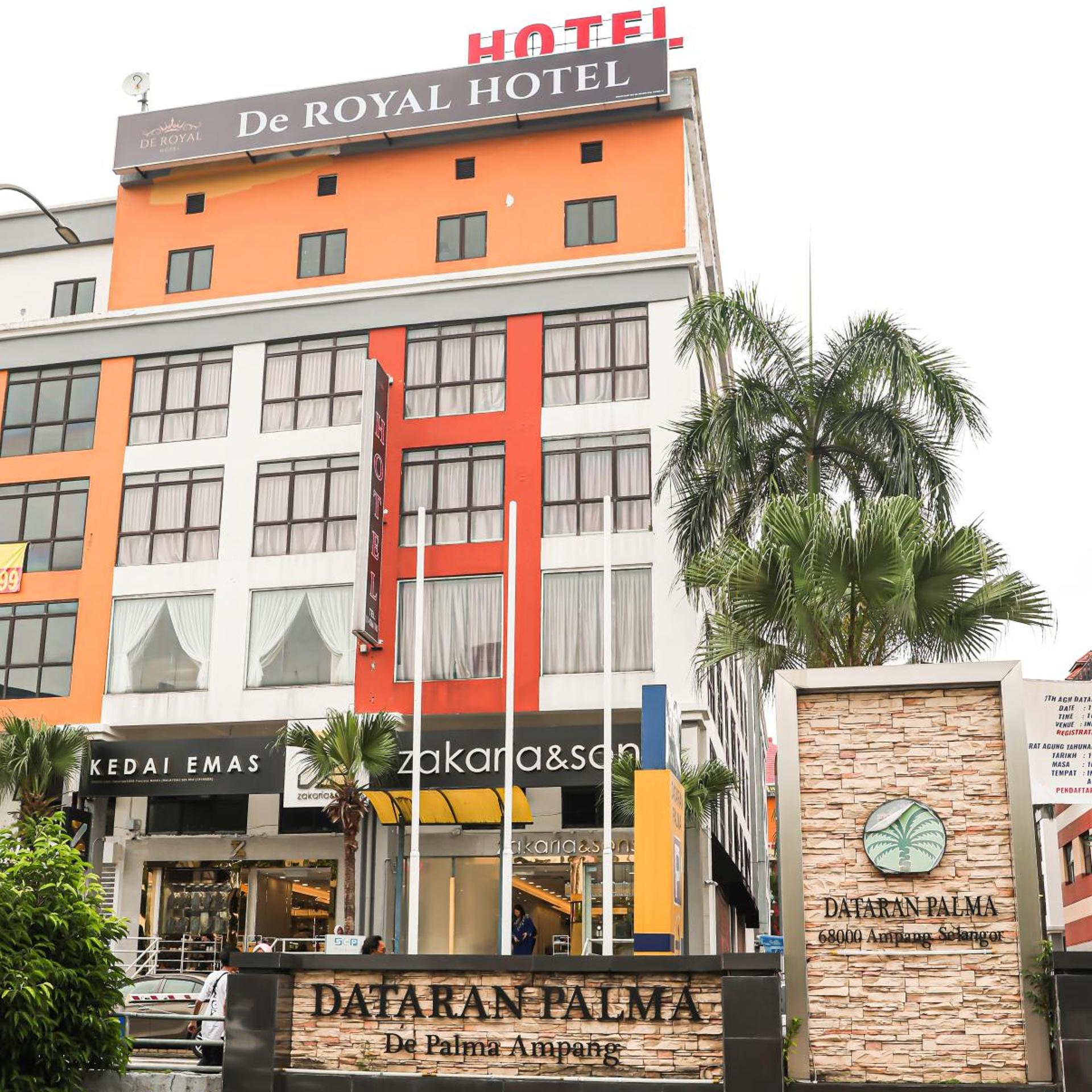 De Royal Hotel 2/30