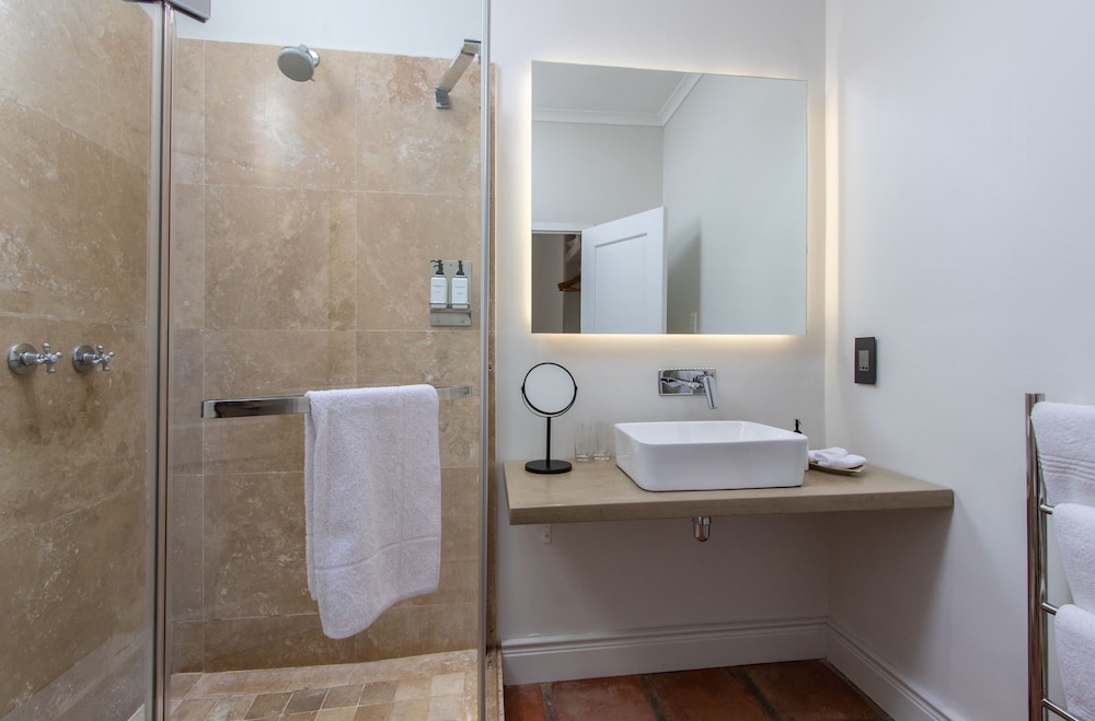 Auberge Burgundy Guest House Hermanus 42/43