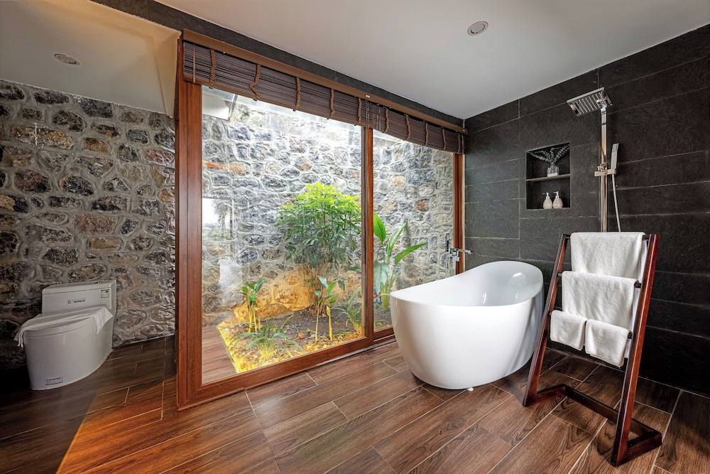 Athena Premier Resort Ninh Bình 47/50
