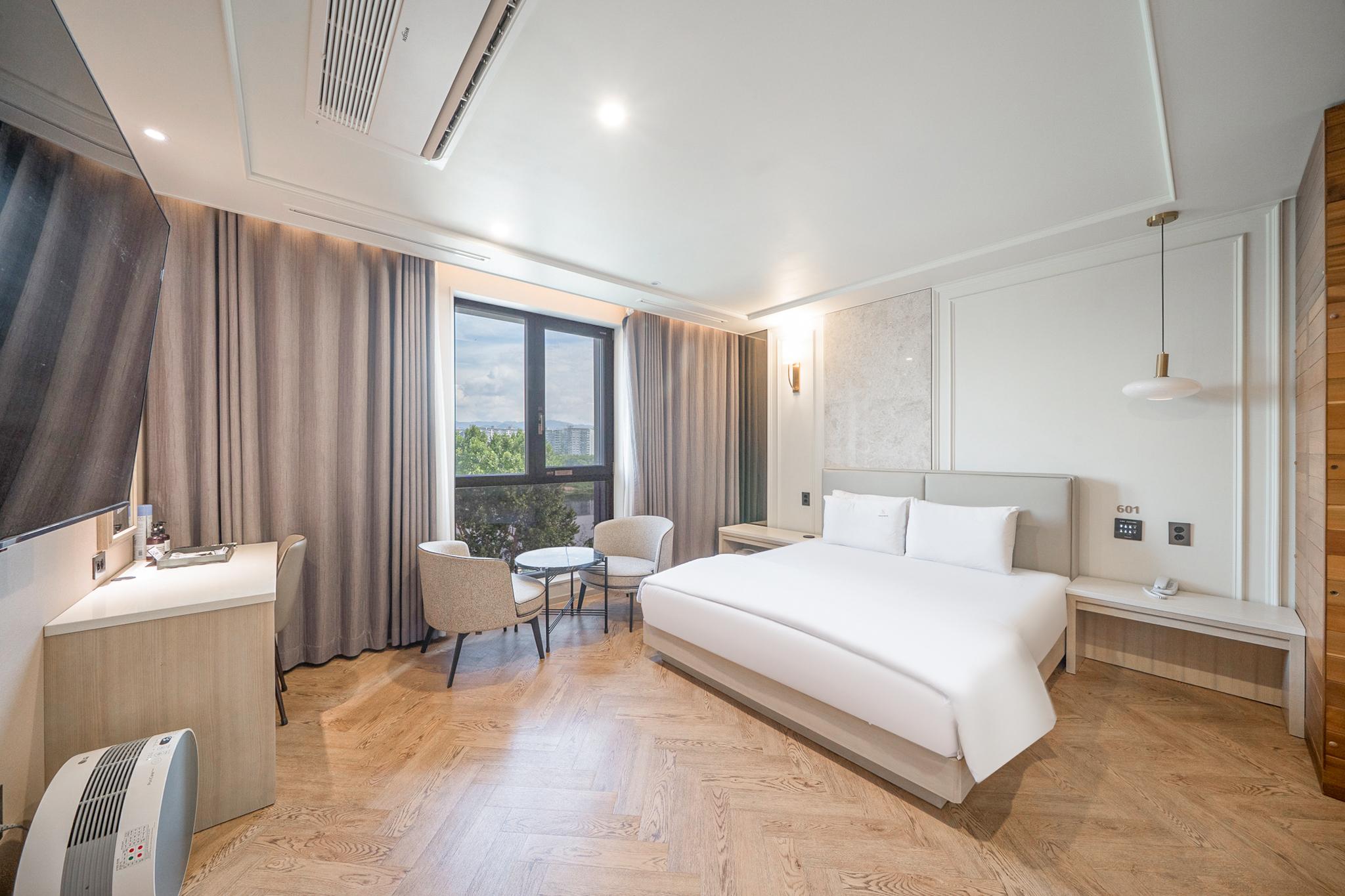 Sg Hotel 4/9