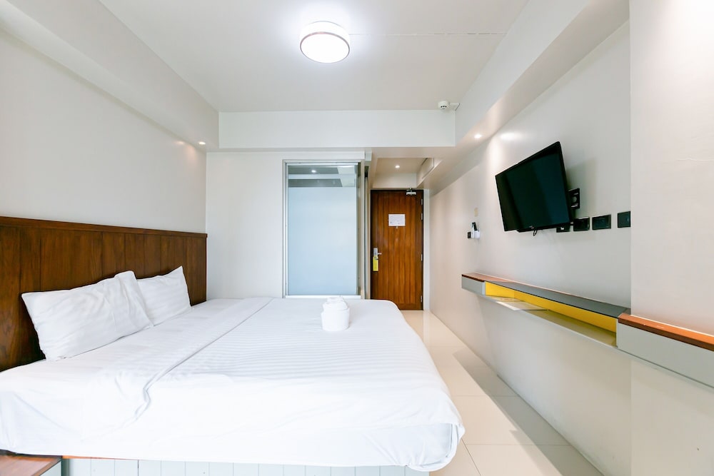 A Sleep Bangkok Sathorn by ZUZU 17/50