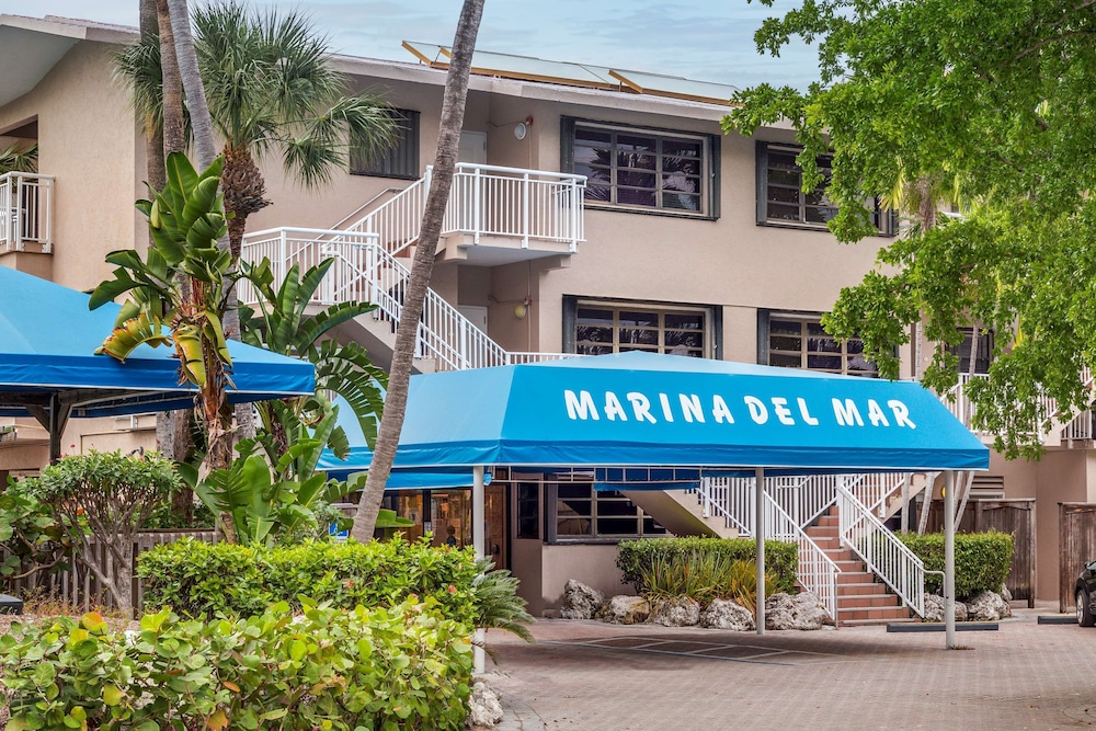 Marina Del Mar resort and Marina in KEY LARGO - FL