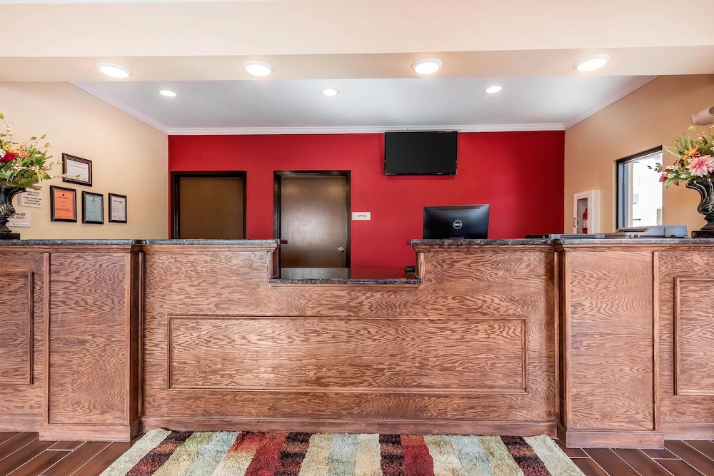 Econo Lodge Boaz, AL 2/29