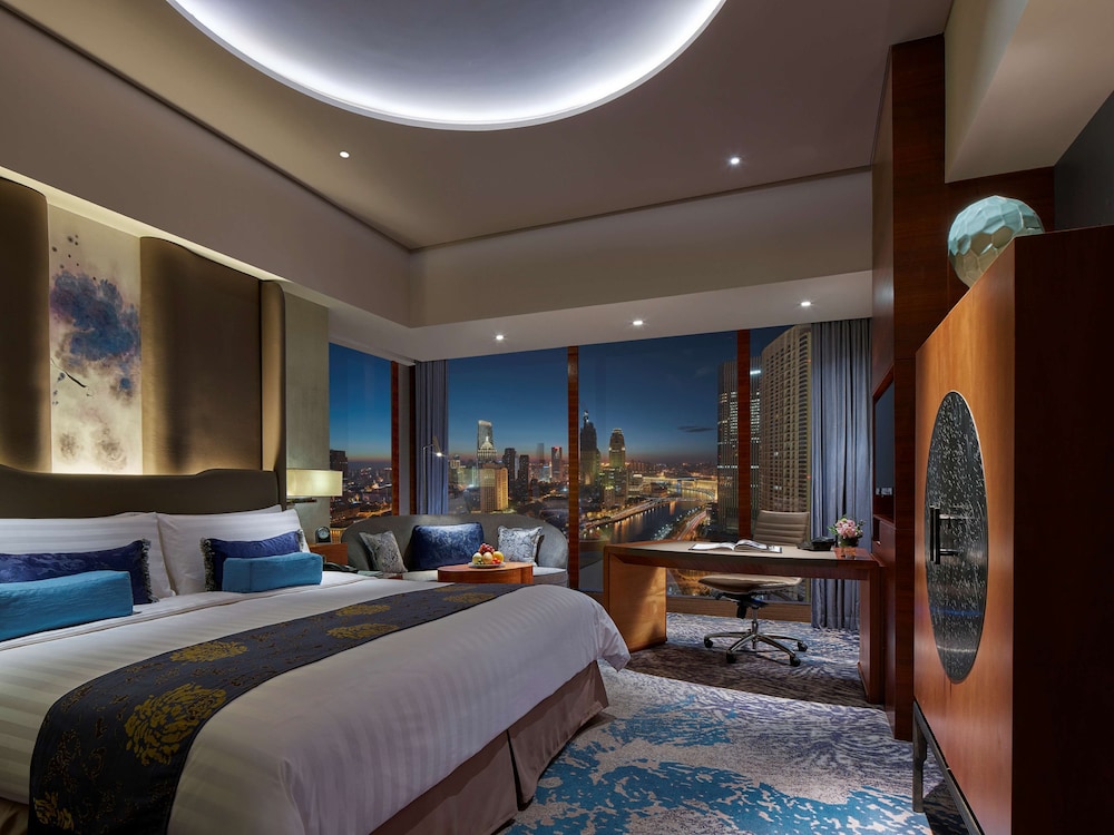 Room at Shangri-La Tianjin, TIANJIN