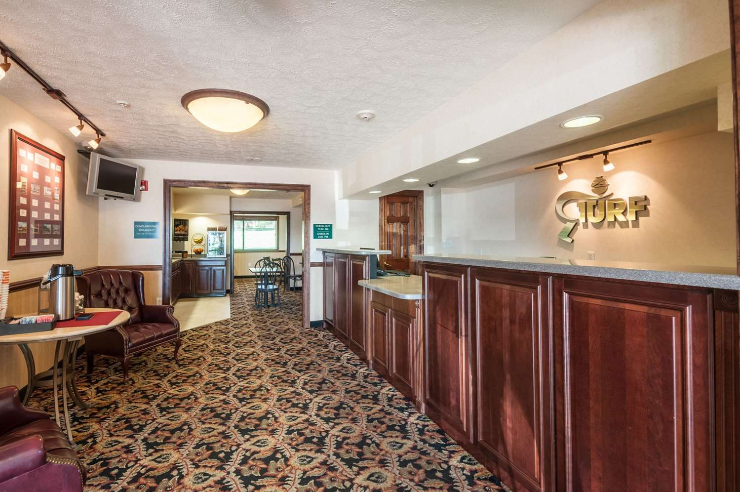 Rodeway Inn and Suites Charles Town WV 6/45