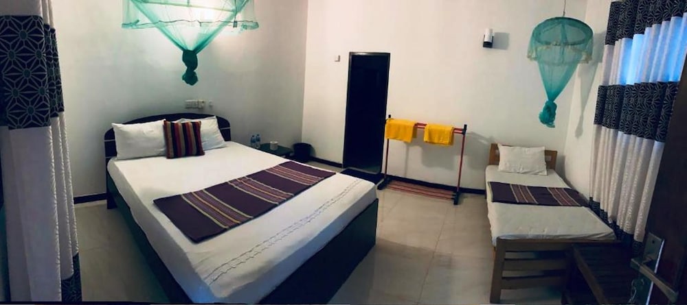 Lal Homestay 8/50