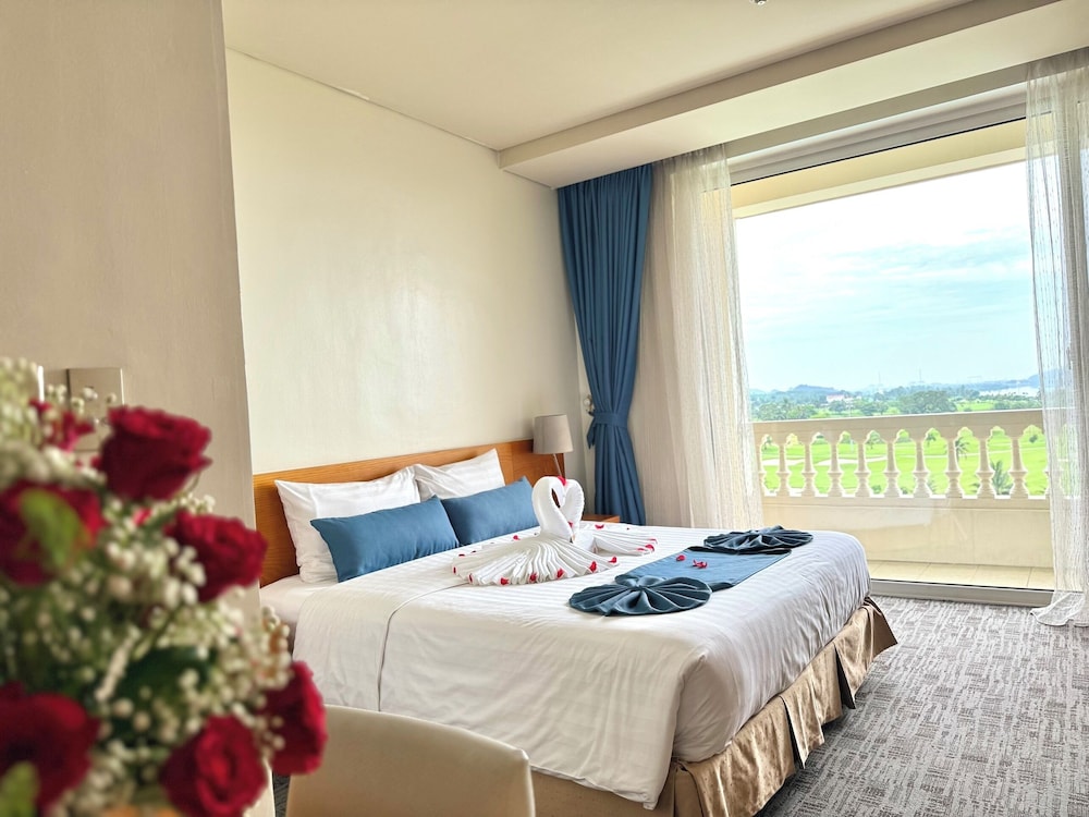 Song Gia Golf Resort By Hyundai 14/37