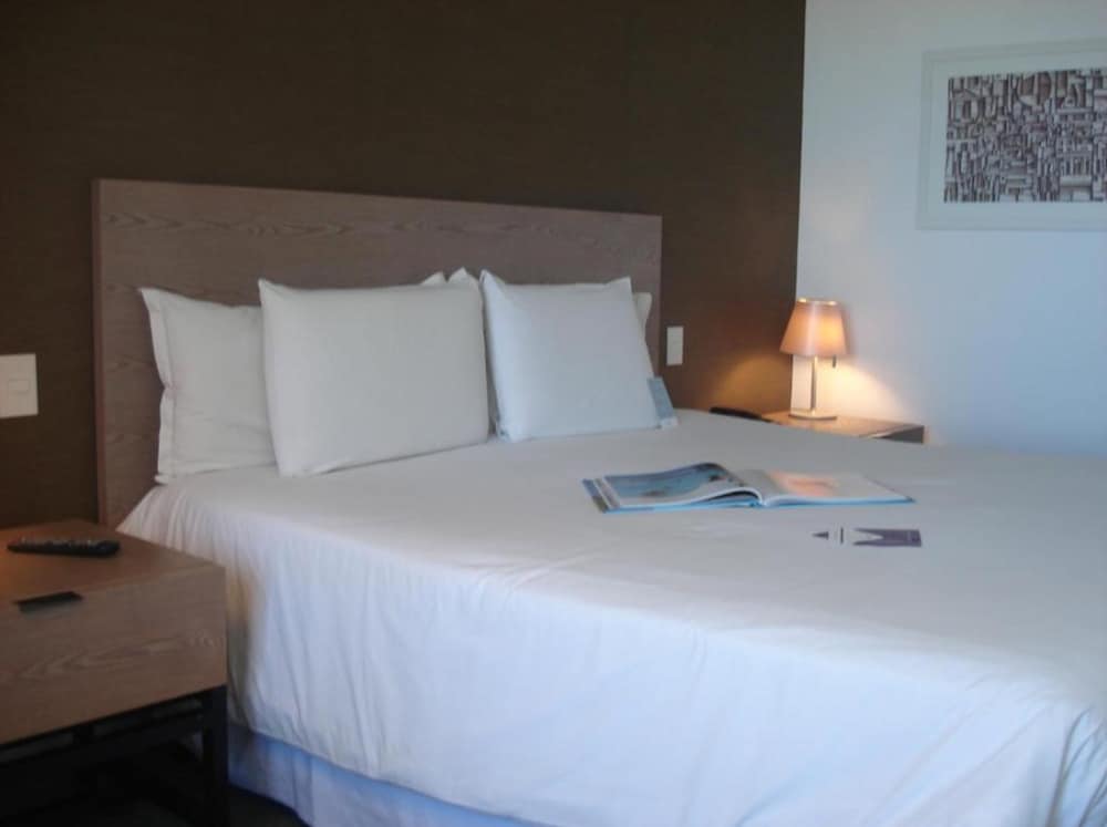 Mercure Montevideo Punta Carretas 23/64