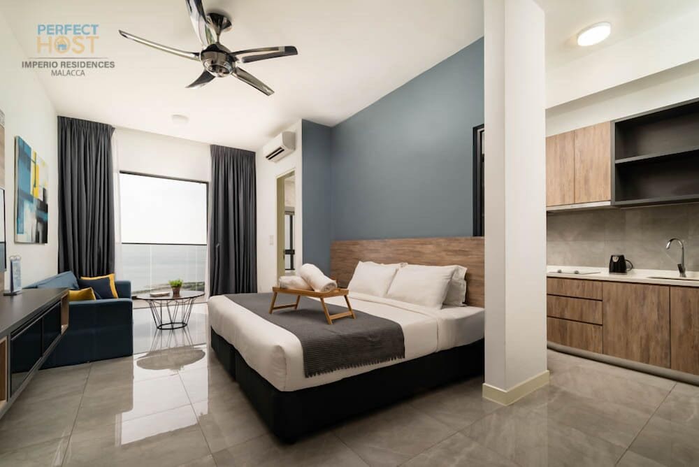 IMPERIO RESIDENCE SEAFRONT BY PERFECT HOST 16/43