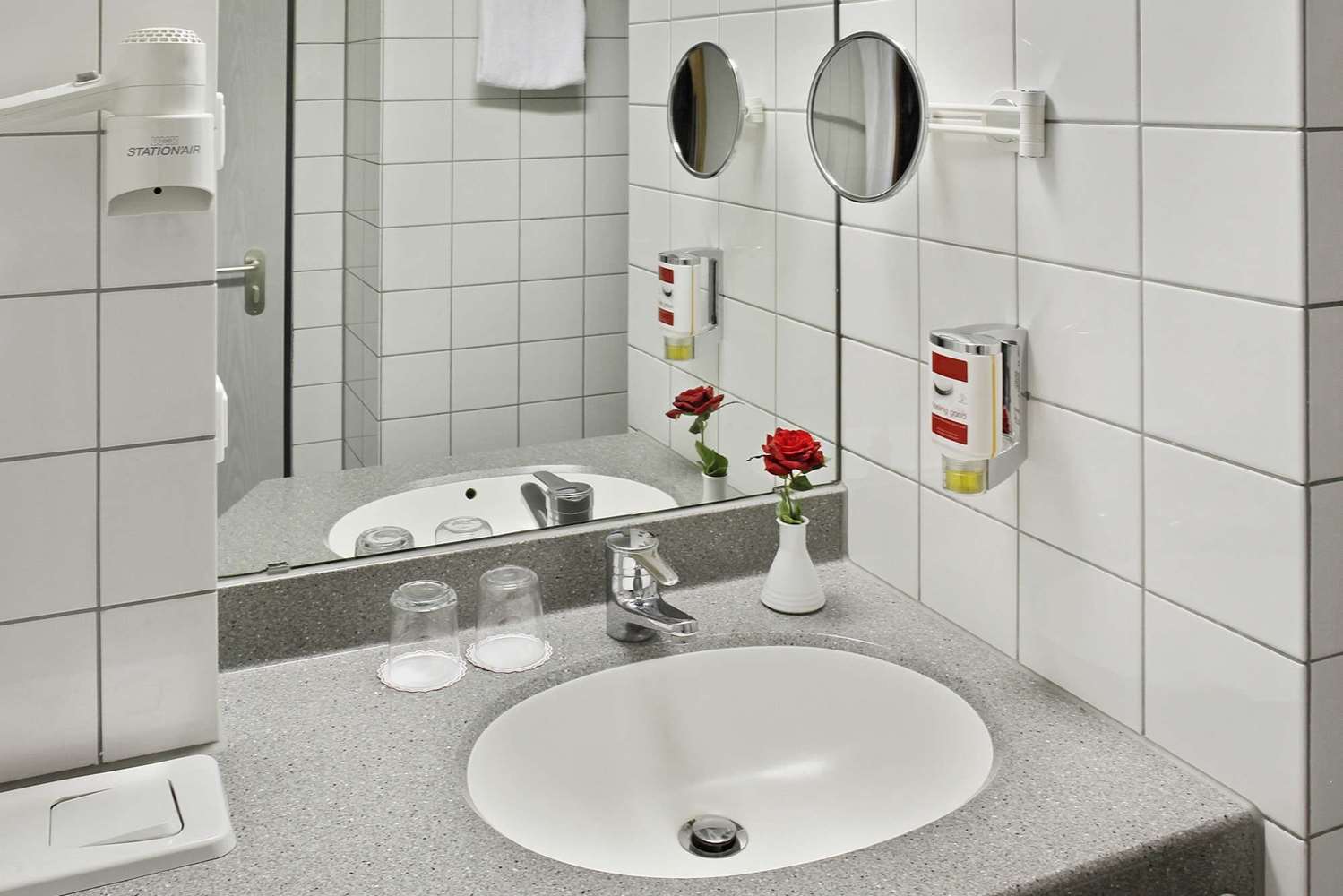 H Hotel Koln Bruhl 47/47