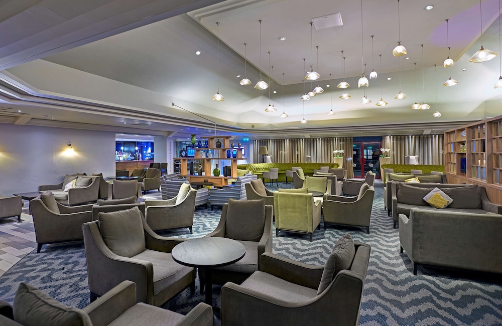 DOUBLETREE BY HILTON BRISTOL NORTH 33/47