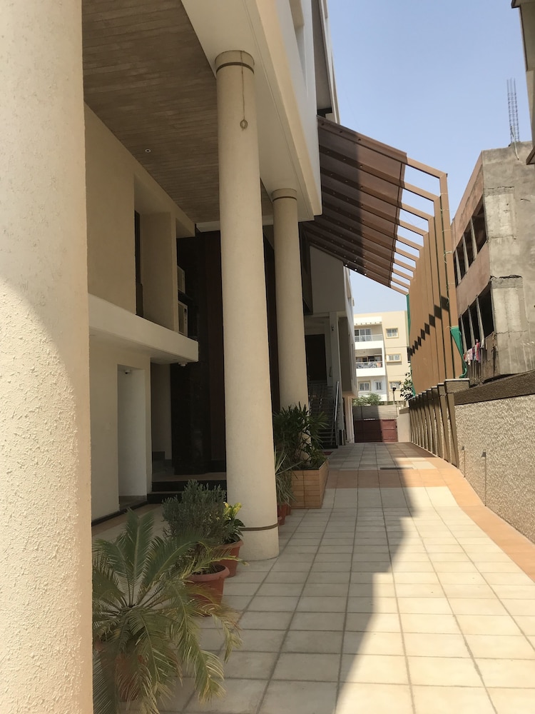 Kyriad Hotel Solapur by OTHPL 28/36