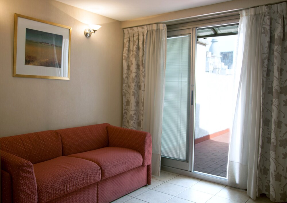 ESMERALDA PALACE HOTEL 17/33