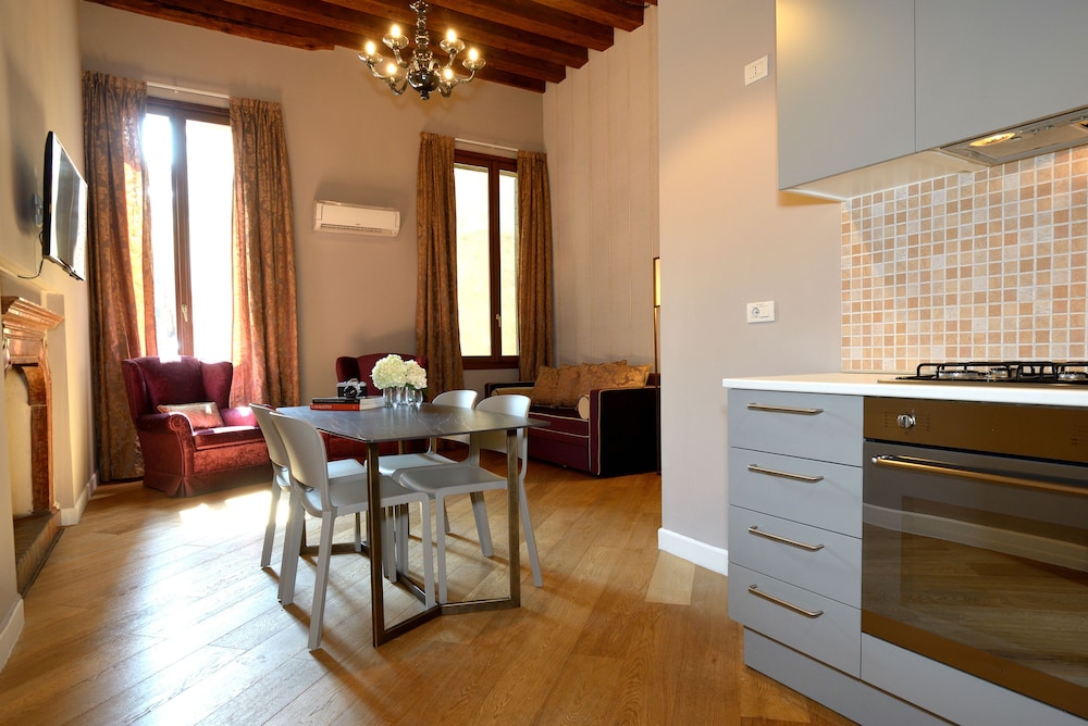 Residence La Fenice 26/50