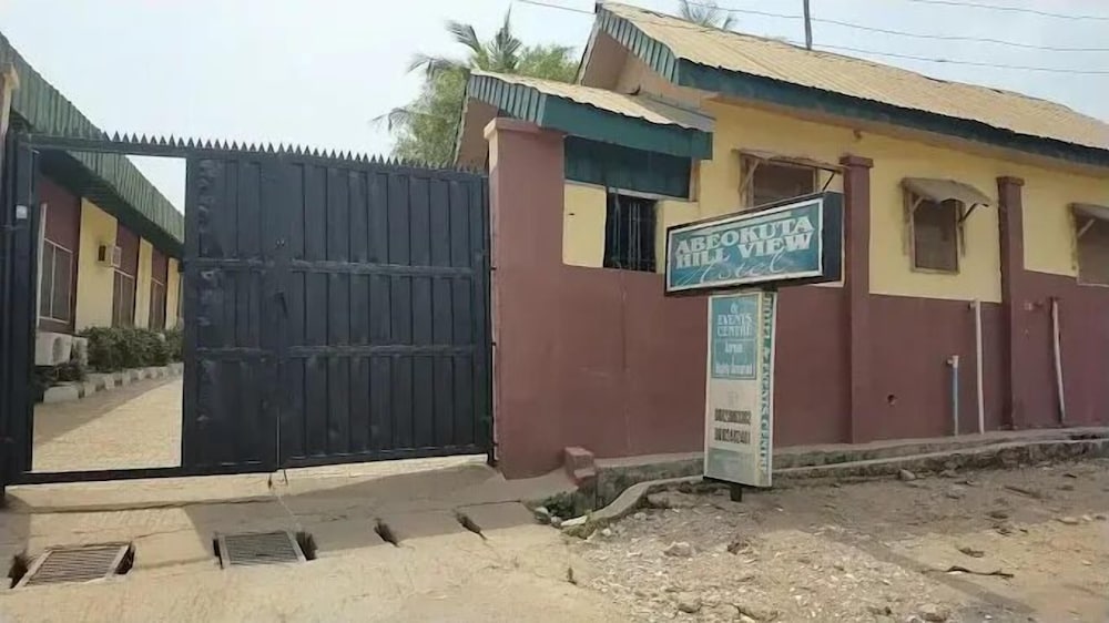 Abeokuta Hill View Hotel 1/50