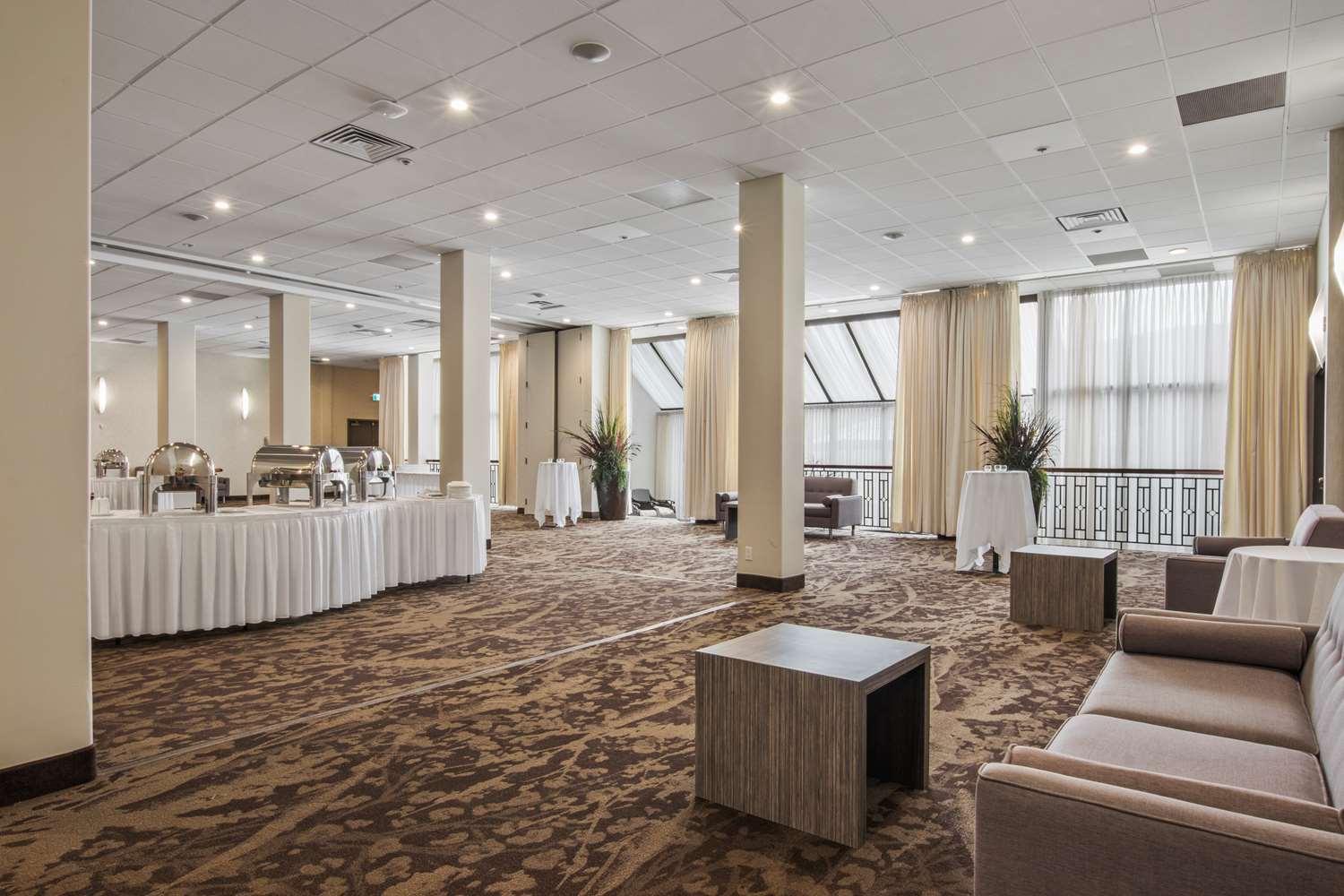 Best Western Premier Calgary Plaza Hotel and Conference Centre 41/65
