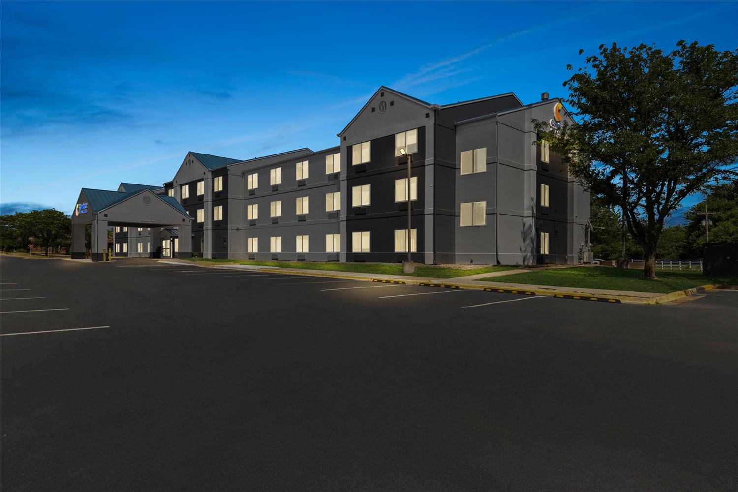 Comfort Inn & Suites Olathe - Kansas City 2/39
