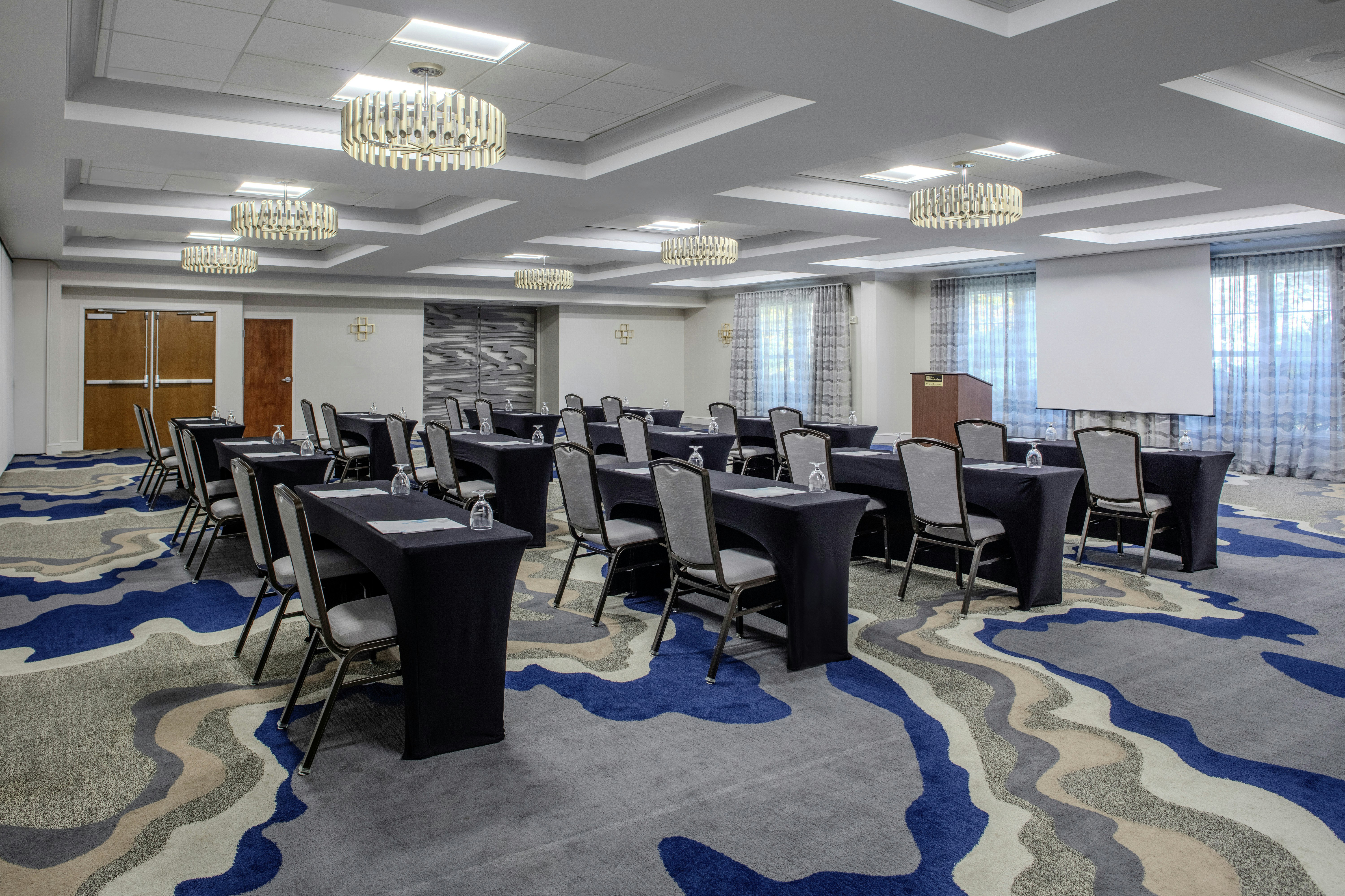 Hilton Garden Inn Freeport Downtown Me 54/62