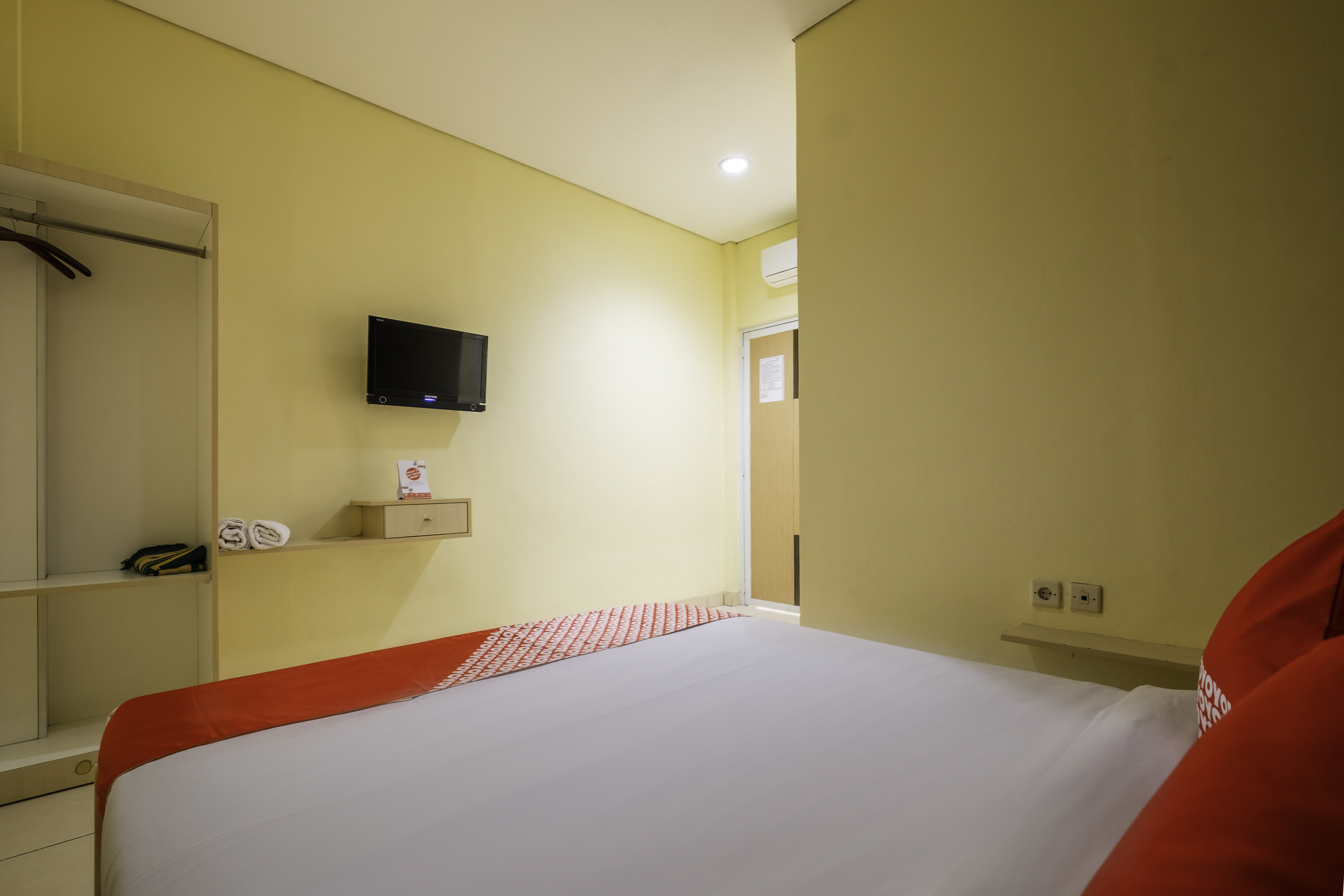 OYO 2947 Cluster Harris Home Stay and Kos 33/54