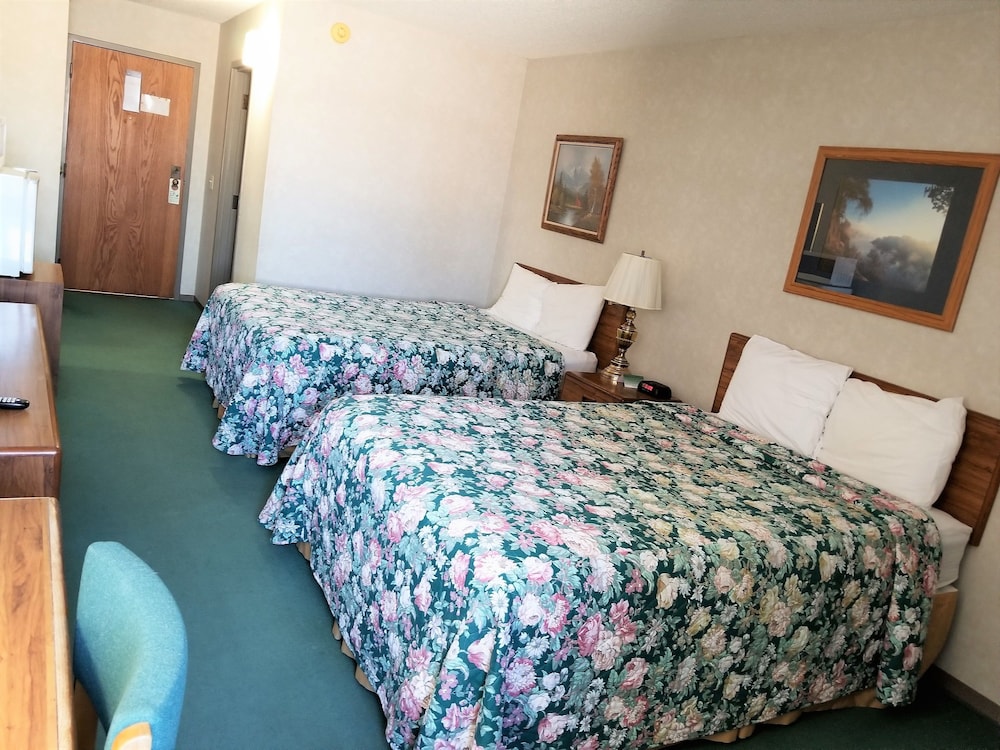 Abby Inn 6/44