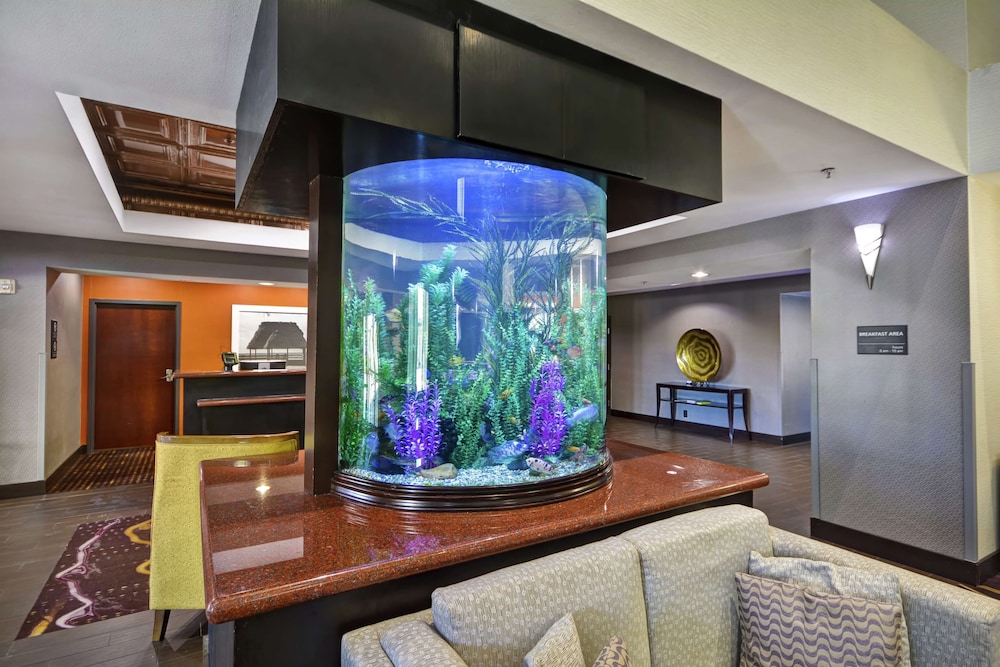 Hampton Inn and Suites Corpus Christi I-37 Navigation Blvd 11/48
