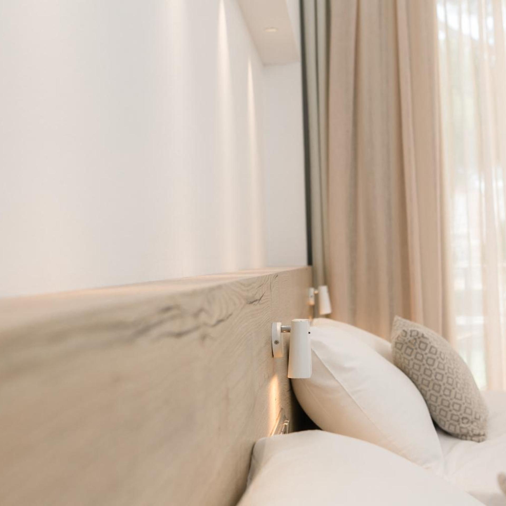 Room, Double Bed, Lateral Side Sea View
