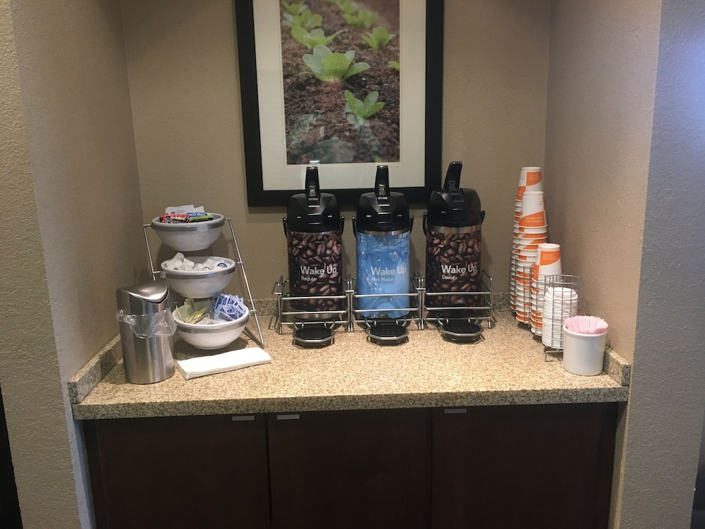 Comfort Inn & Suites Sidney I-80 16/49
