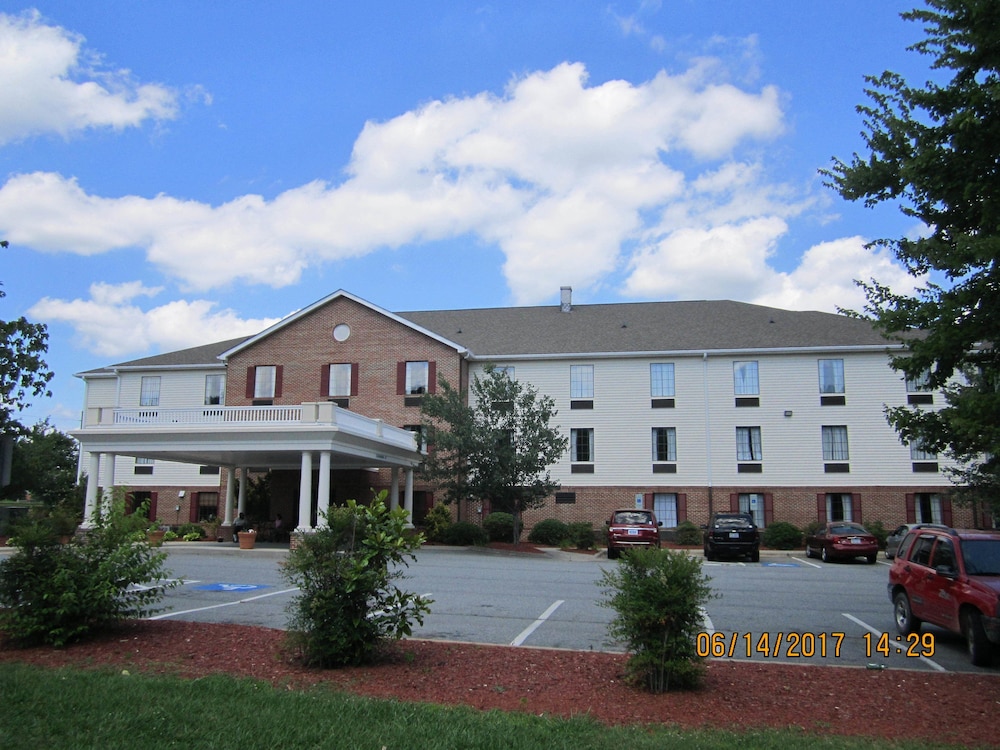 Comfort Inn & Suites Lexington South 43/46